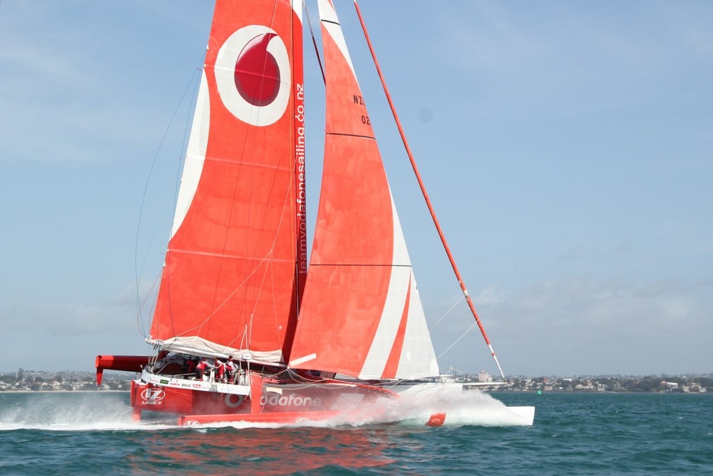 TeamVodafoneSailing hits warp speed - Coastal Classic - 2011 © Richard Gladwell www.photosport.co.nz